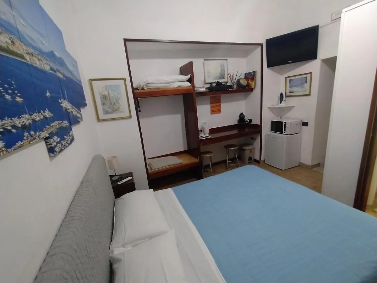 Monolocale Bed and Breakfast Napoli Bed & Breakfast